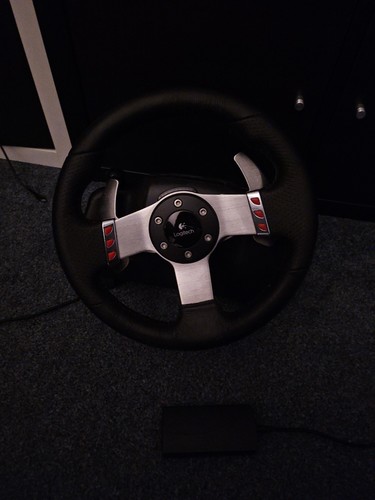 Logitech g27 racing steering - racing,