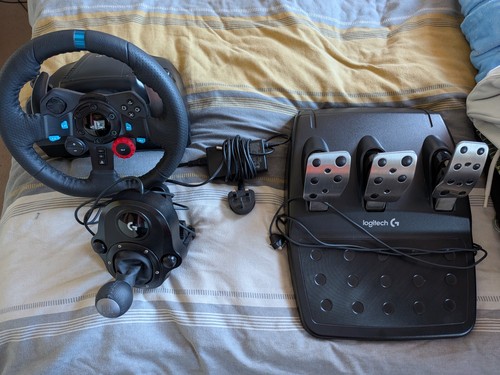 Logitech driving force - driving,