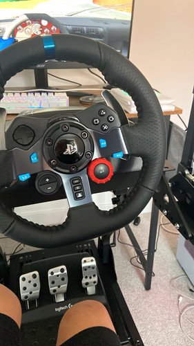 Logitech g29 racing wheel - logitech,